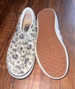 Girls shoes
