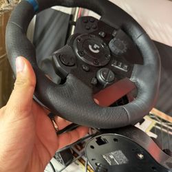 Complete Logitech G923 Sim. Wheel, Pedals, Shifter, And Seat