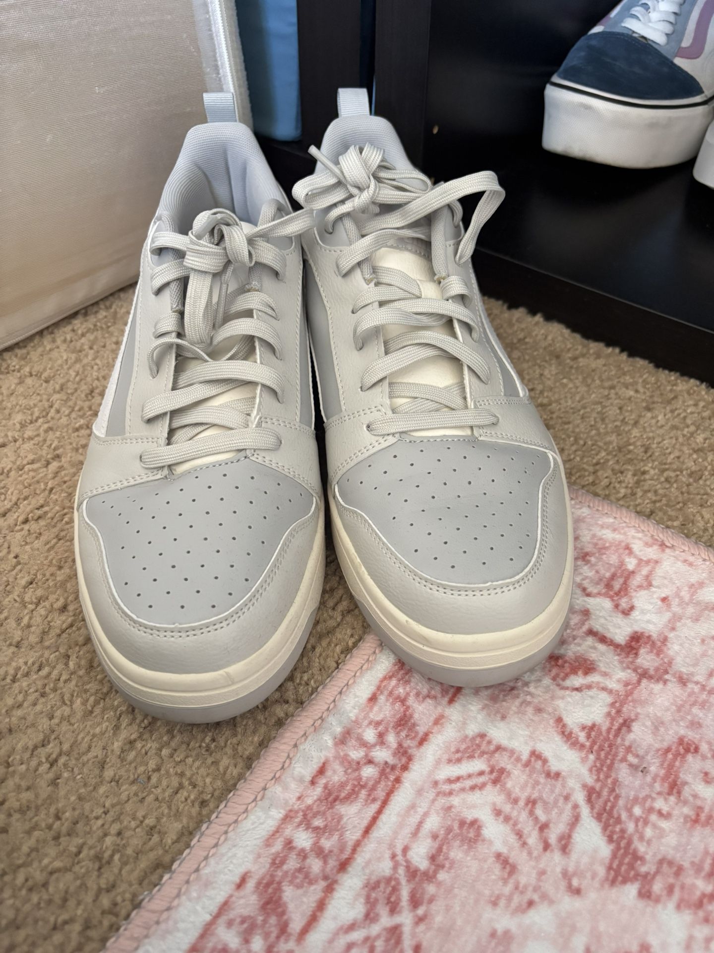 grey Pumas Size 11 Men’s