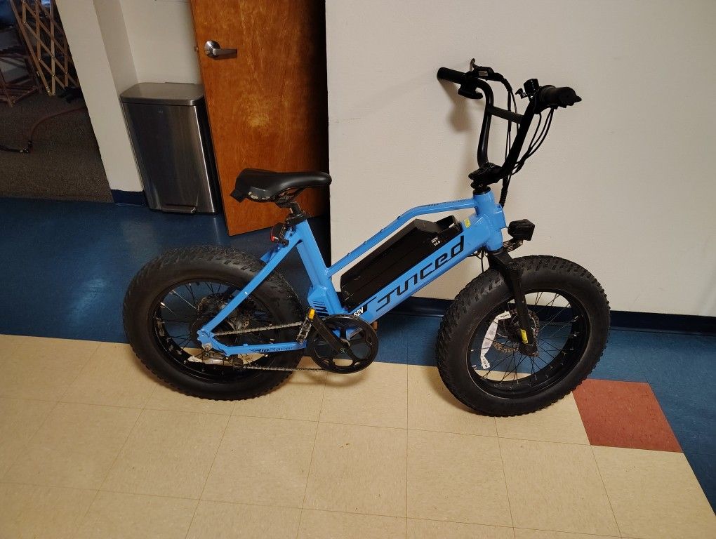 Used Juiced Rip Racer E-bike 52v