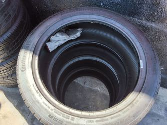 Set used Tires 235 45 19 continental Pro contact Run Flat