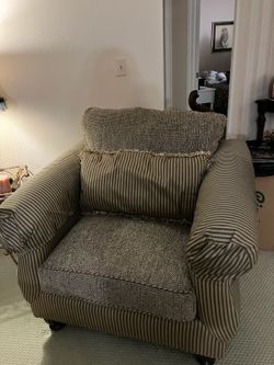 WIDE SINGLE CHAIR - CUSTOM MADE - Silk Armrest Covers Included / 