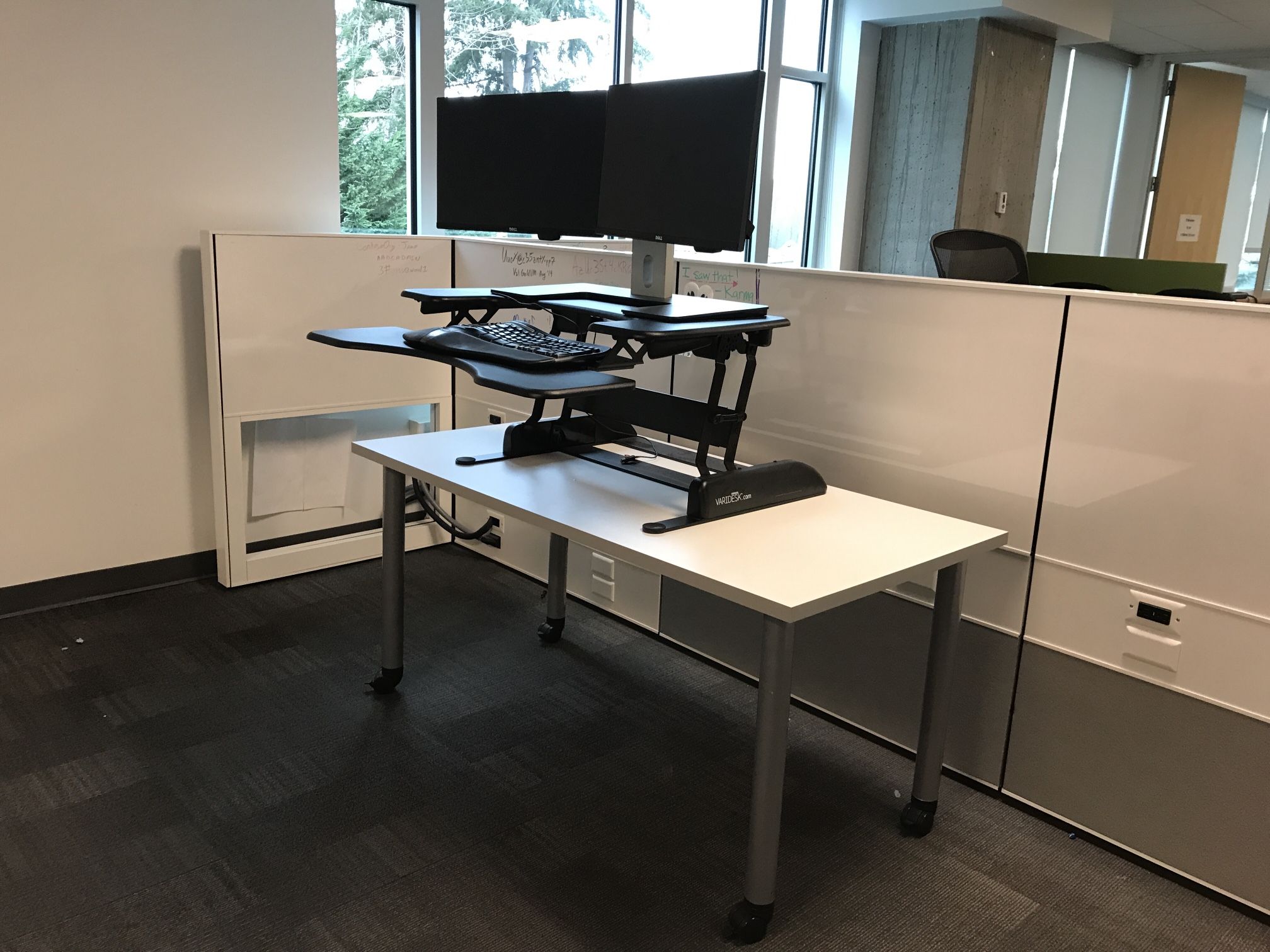 VariDesk Pro Plus 36 for Sale in Redmond, WA OfferUp