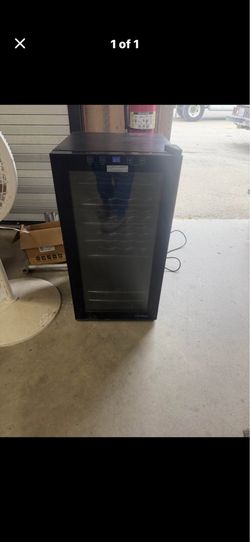 VinoTemp Wine Cooler