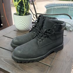 12 Men’s Black Boots