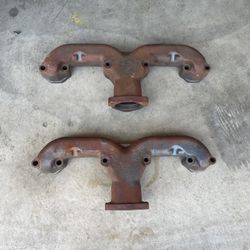 SMALL BLOCK CHEVY MANIFOLDS 