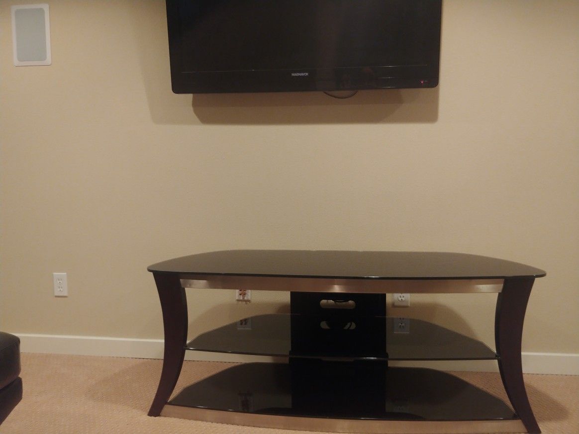 Tv stand