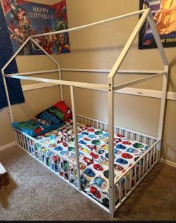 Kids Bed 🛏️