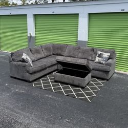Gray Broyhill 3-Piece Sectional Couch + Storage Ottoman