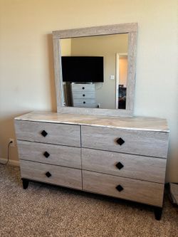 5 Piece Bedroom Set