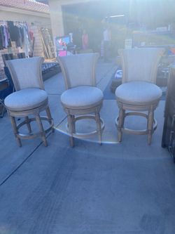 Stools New