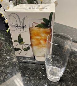 Brand NEW in the box Michelangelo  Masterpiece 4  14.75oz  Glassware