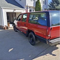 1993 Chevrolet Suburban on offerup