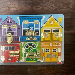 Melissa and Doug Latch