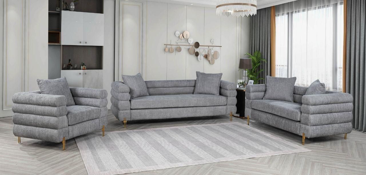 Sofa & Loveseat with Pillows