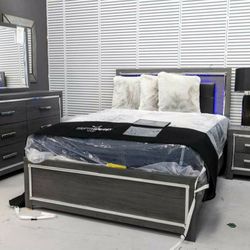 IN STOCK❤⚡$39 Down Payment ⚡ LODANNA GRAY LED PANEL BEDROOM SET