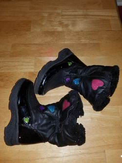 black toddler boots with hearts