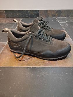 Size 12 Evolv approach climbing shoes