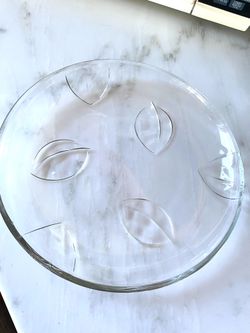 Etched Leaf Glass Plates