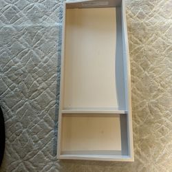 POTTERY BARN CHANGING TABLE