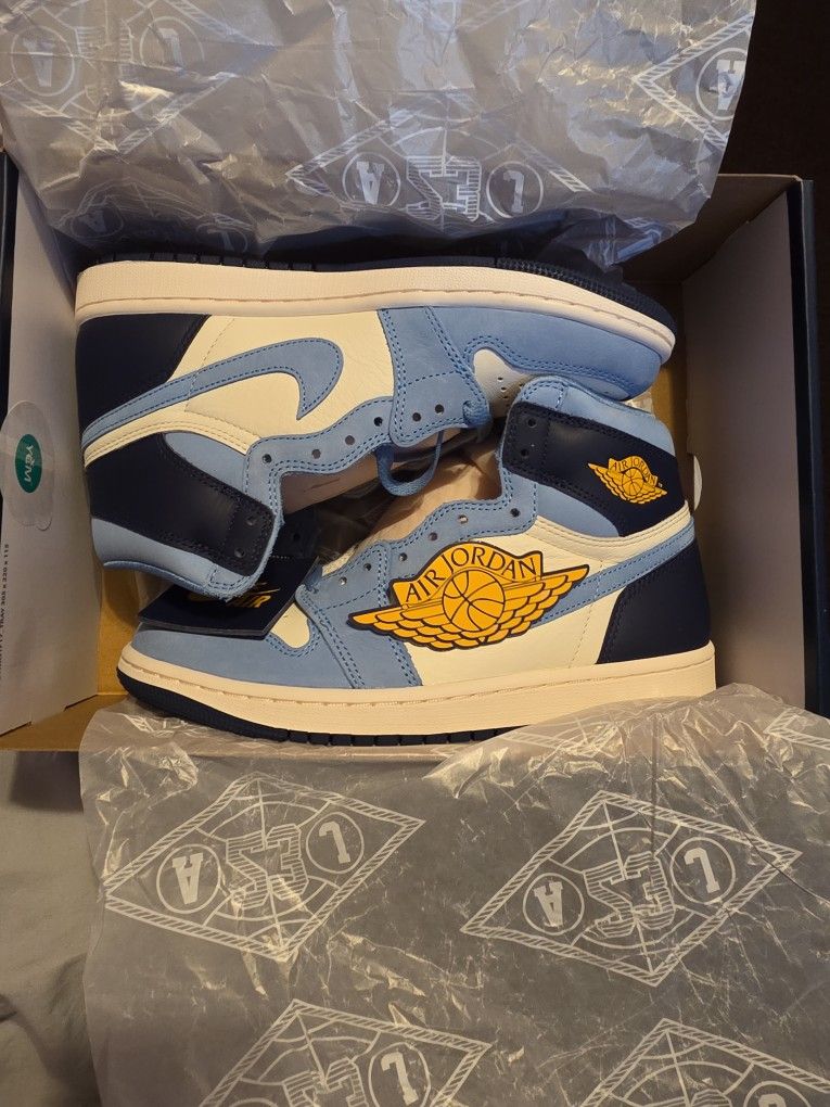 WMNS Air Jordan 1 Retro HI OG