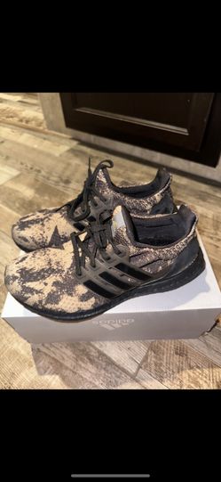 Woman Adidas Ultraboost