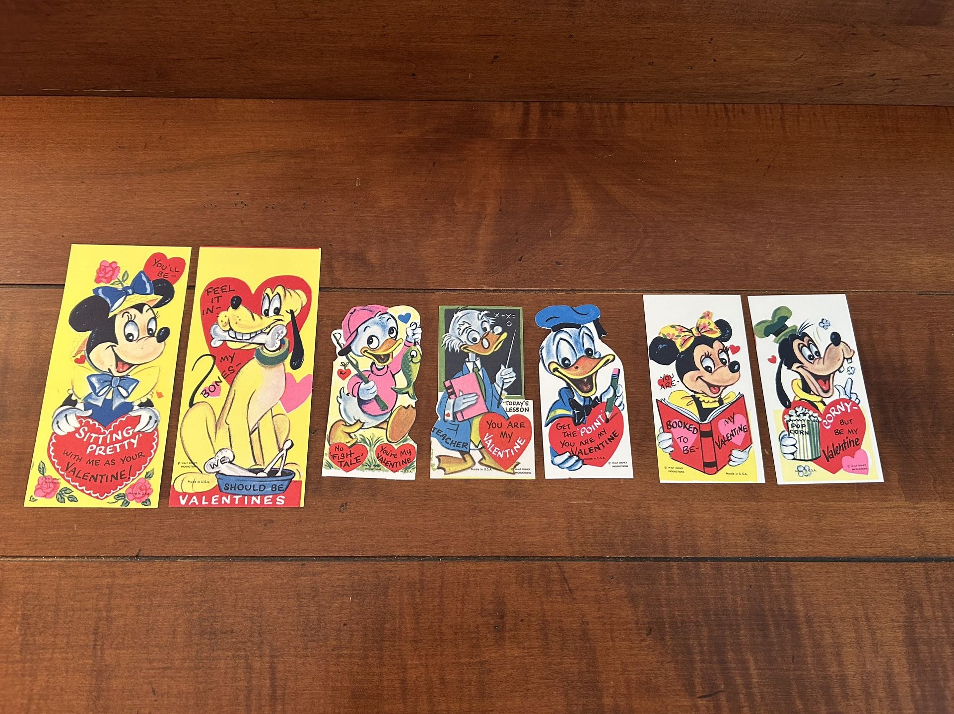 Lot of 7 Disney Mickey Minnie Donald Vintage Valentine’s 4”-6” in length