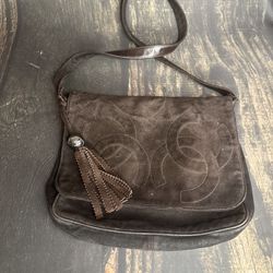 Chanel Vintage CC Tassel Messenger Bag Suede Medium