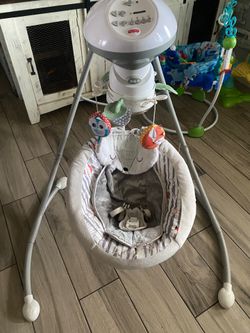 Baby swing