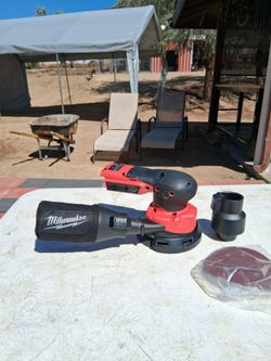 Milwaukee M18 Fuel 5in Random orbital sander tool only