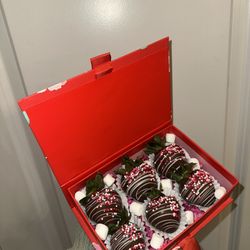 Valentine’s Day Arrangements 