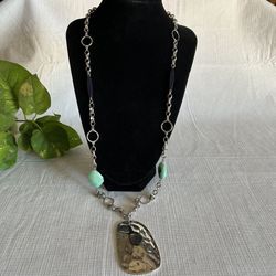 LANE BRYANT • Pendant Necklace 