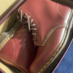 Dr. Martens Boots Size US 11 