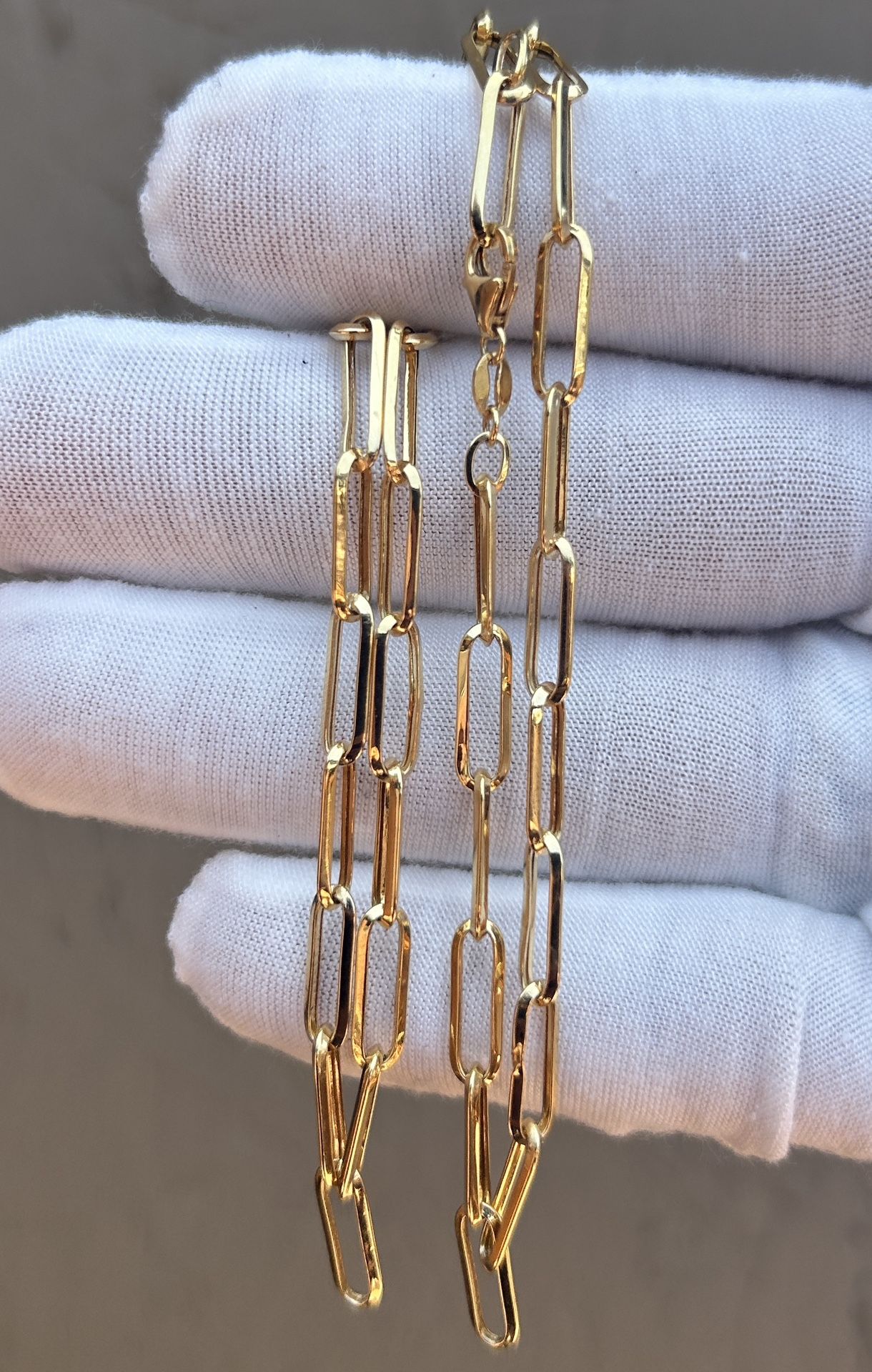 Ladies 14k Gold Chain
