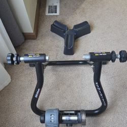 Blackburner Trakstand Magnetic Indoor Trainer