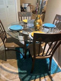GLASS DINING ROOM TABLE & 4 CHAIRS