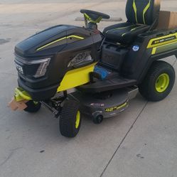 
RYOBI
80V HP Brushless 42 in. Battery Electric Cordless Riding Lawn Tractor with (3) 80V 10Ah Batteries and Charger