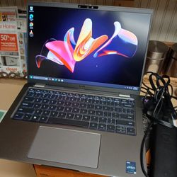 Dell Latitude 7440 14 Inch Laptop (i7-1365U, 16GB DDR5 4800MHz, 512GB NVMe, IntelIris Xe Graphics, W11 Pro, Fingerprint Reader)