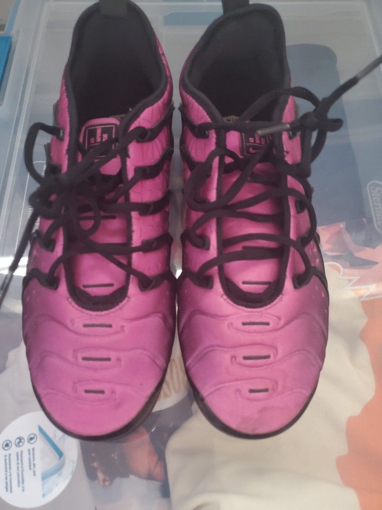 Nike Size 9 Take As Is