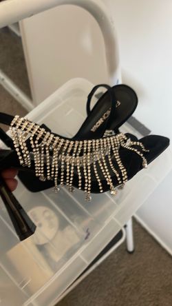 Fashion Nova size 8 heels