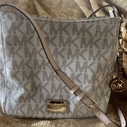 Michael Kors Crossbody