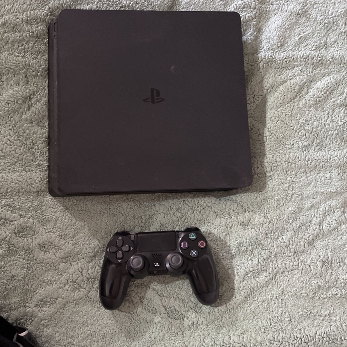 PS4 Slim