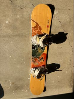 Vintage Arbor ladies snowboard