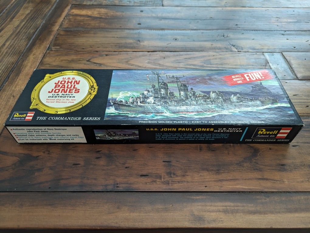 Vintage Revell USS John Paul Jones Model - Commander Series Set