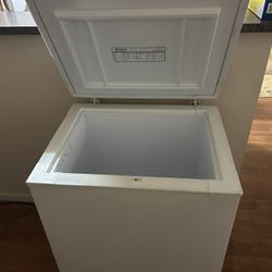 Kenmore Freezer 