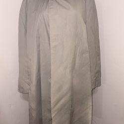 Vintage 80’s Misty Harbor Single Breast Beige Trench Coat 