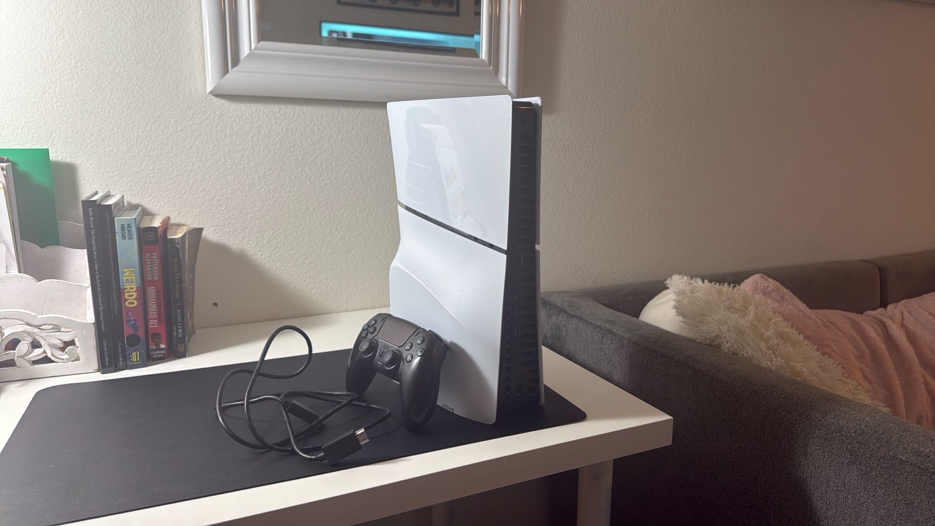 PS5 Slim With Controller And Hdmi Cord