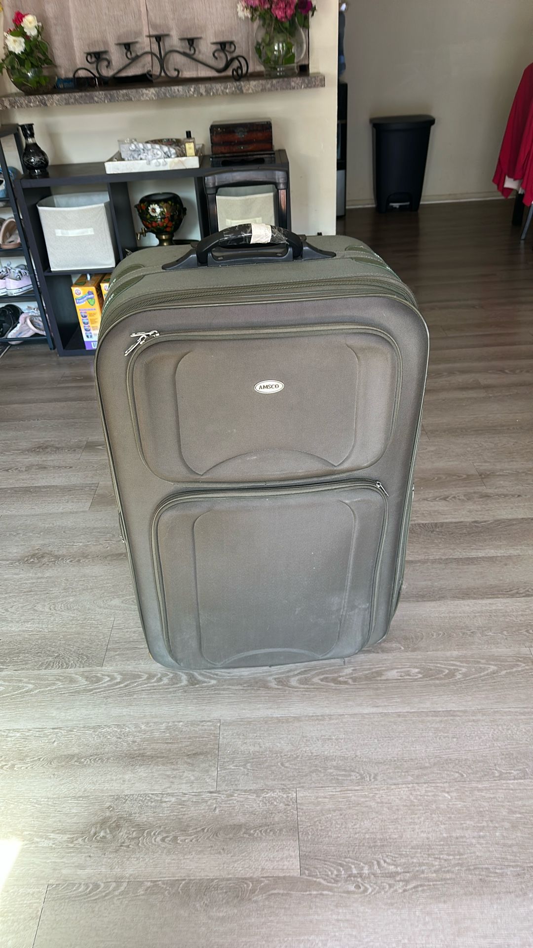 Suitcase Big Dimensions 32”x20