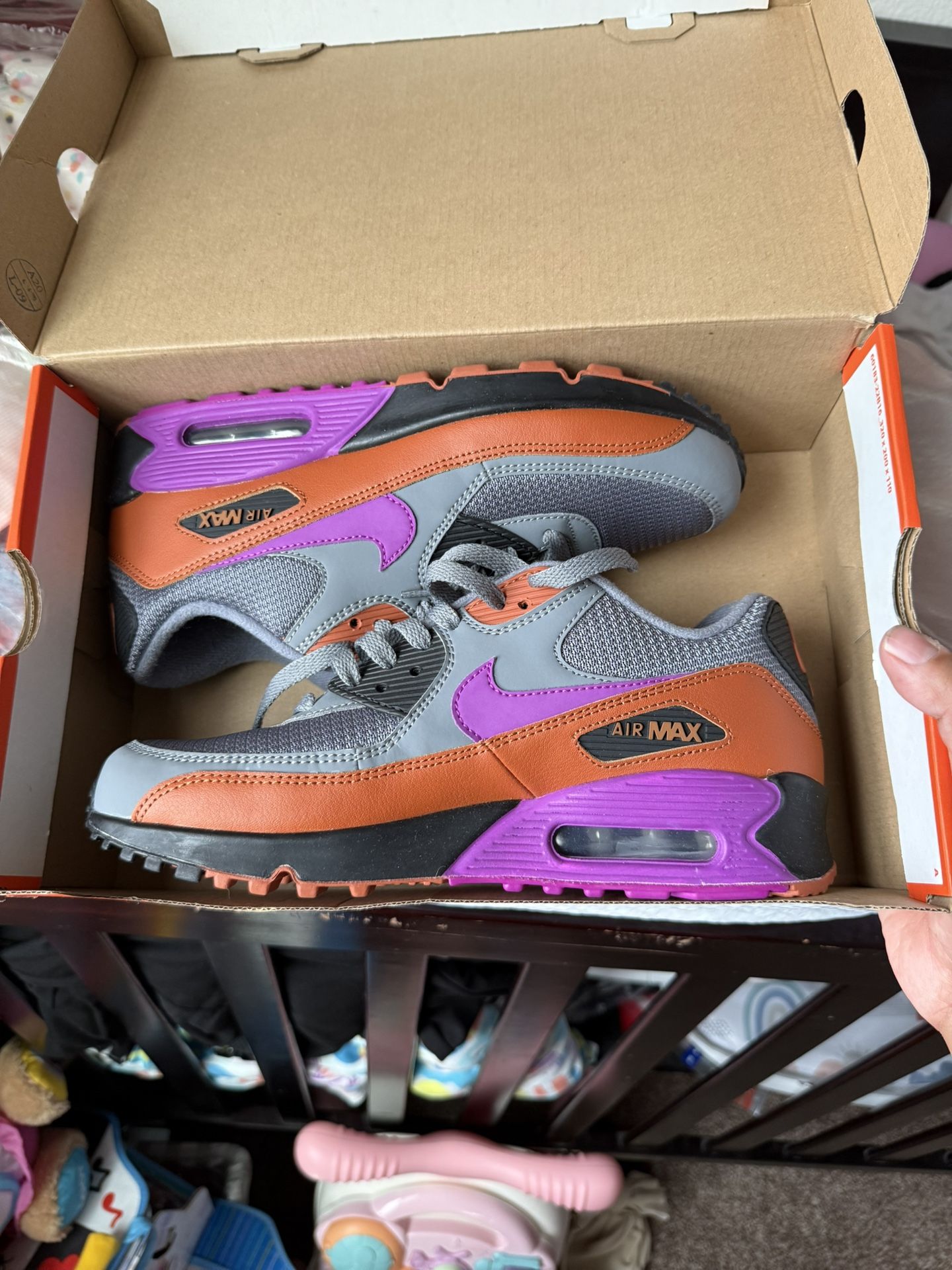 Men’s Nike Air Max Size 8.5 Or Women’s Size 10