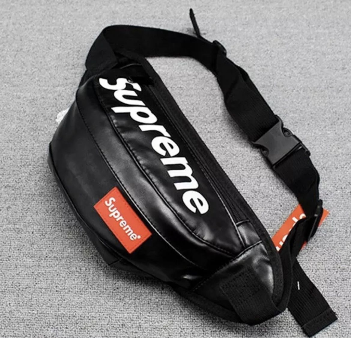 Supreme Fanny Pack Leather New With Tags!!!